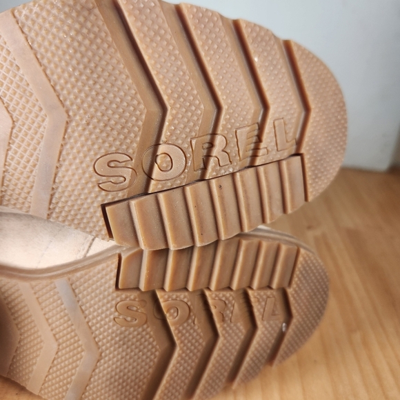 SOREL Women's Cate Lace Up Bootie Size 6.5 Beige Suede Combat Leather Shoes - Picture 10 of 11